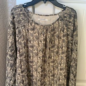 Paisley print top! Q2 brand, size large